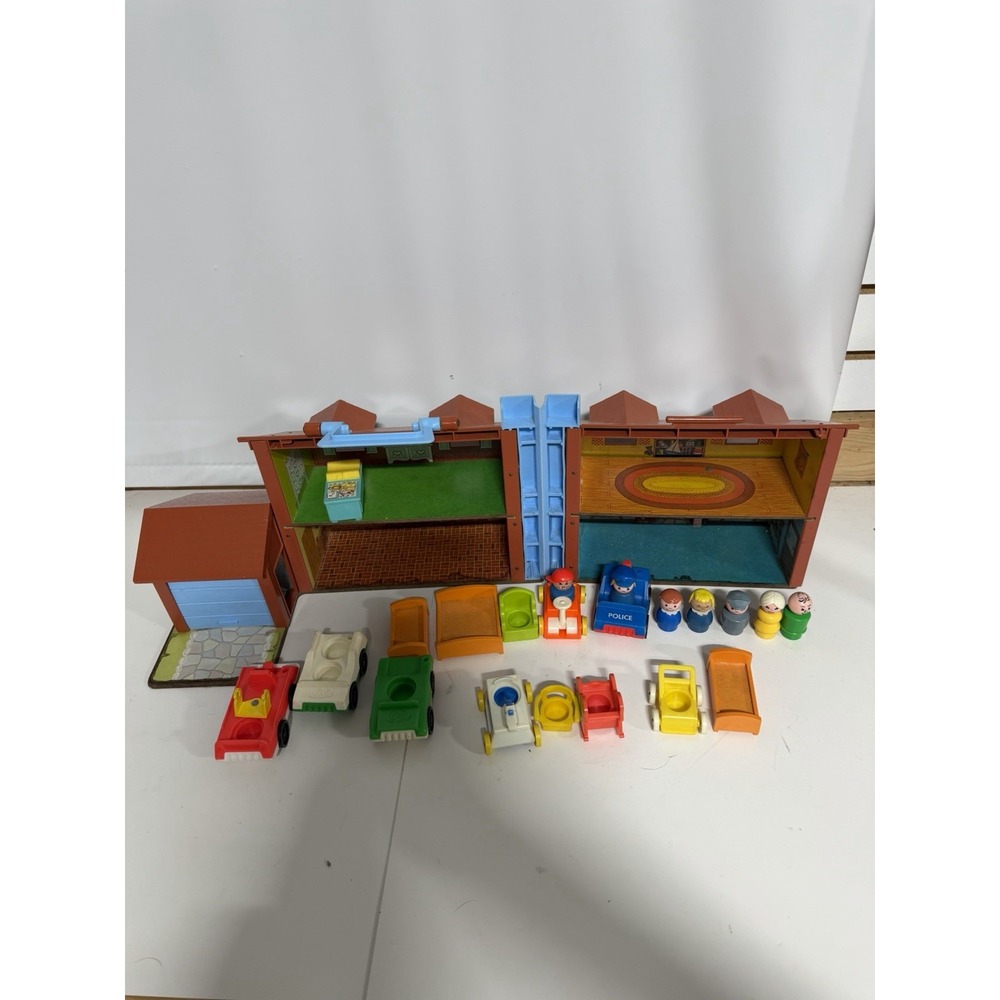 Vtg Fisher Price Little People Play Family House Brown 952 Extra Accessory 1969